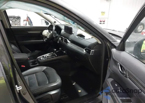 2021 Mazda Cx-5 Grand Touring Reserve z USA, uszkodzony, nr VIN JM3KFBAY8M0369273